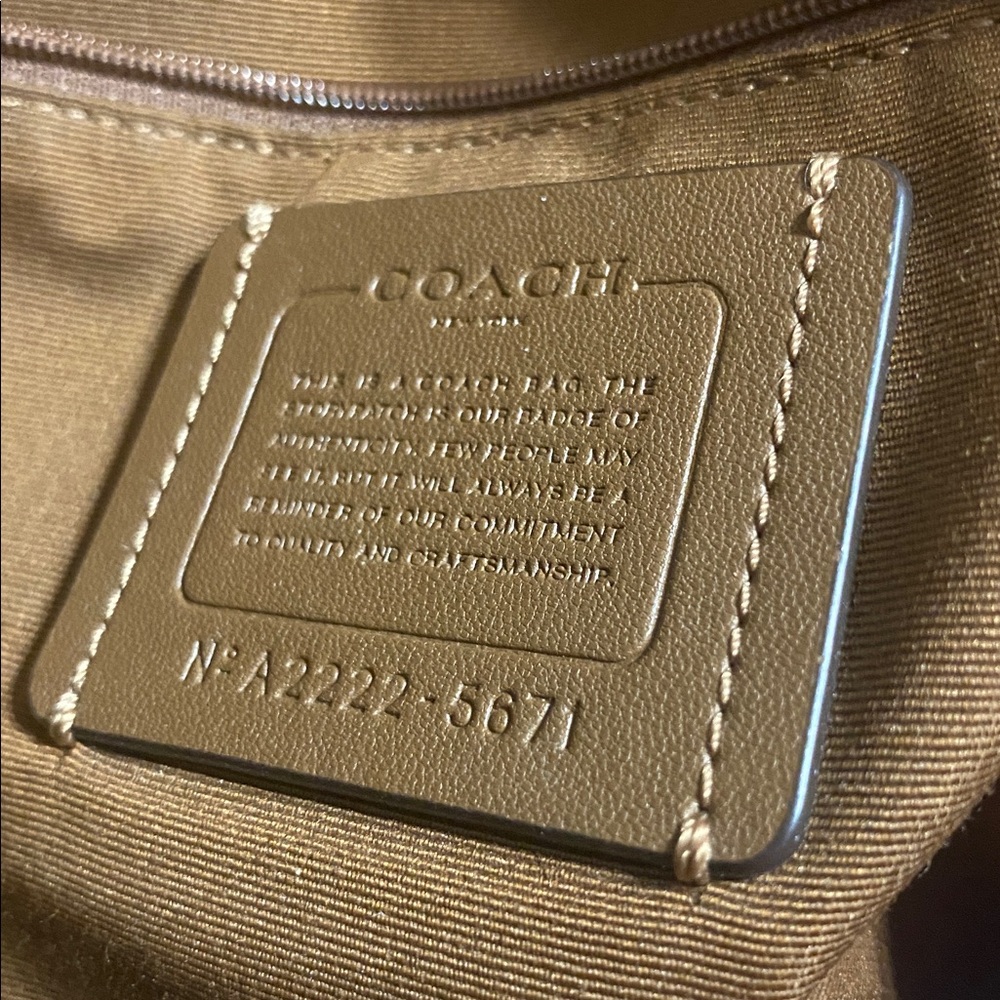 Coach Court Backpack In Signature Canvas NWT Coach - Picture 13 of 16